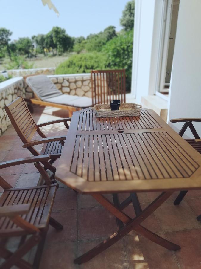 Villa Lavender House à Mandre Extérieur photo